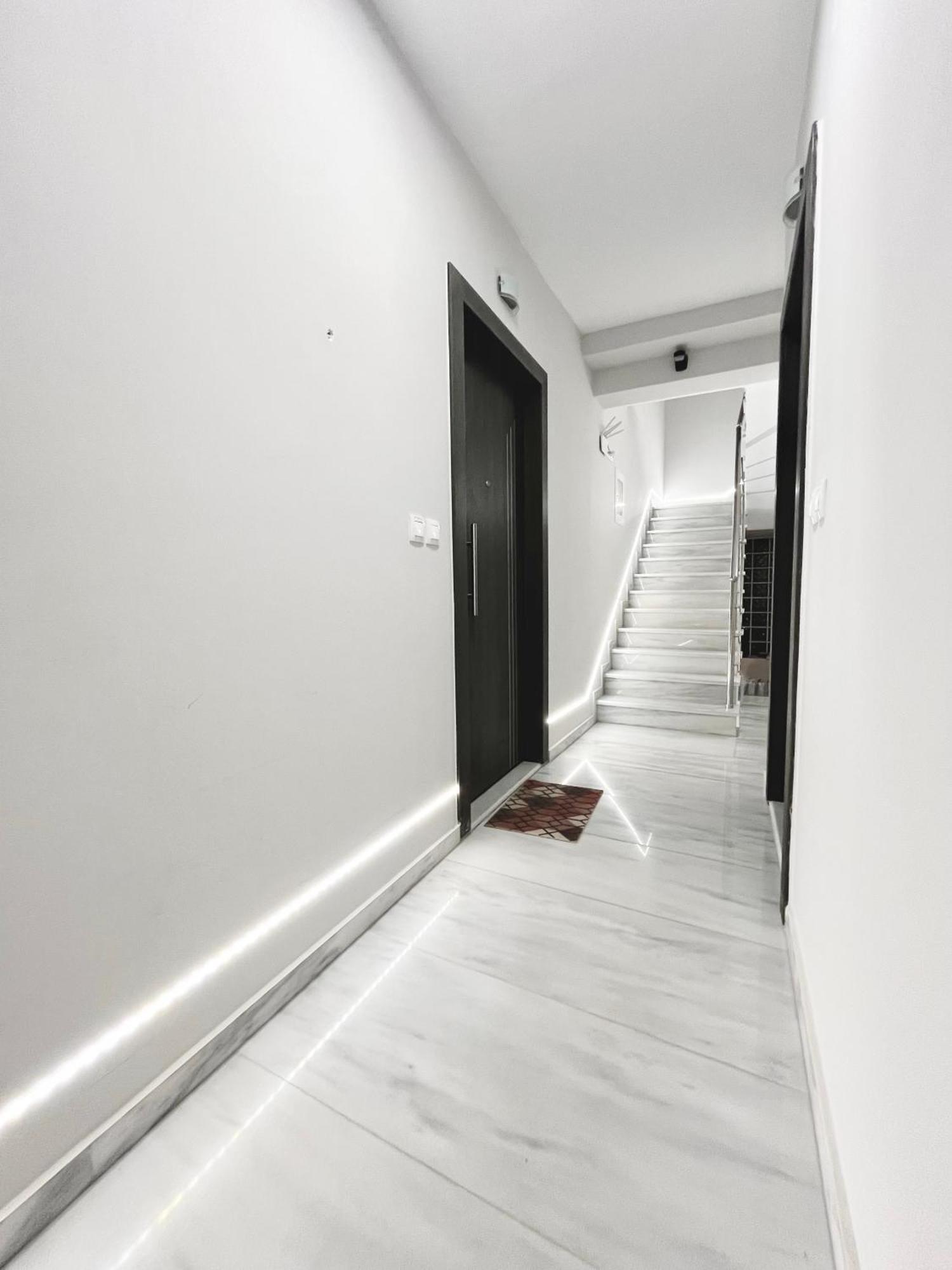 לוטראקי Blueline Apartment 2 מראה חיצוני תמונה