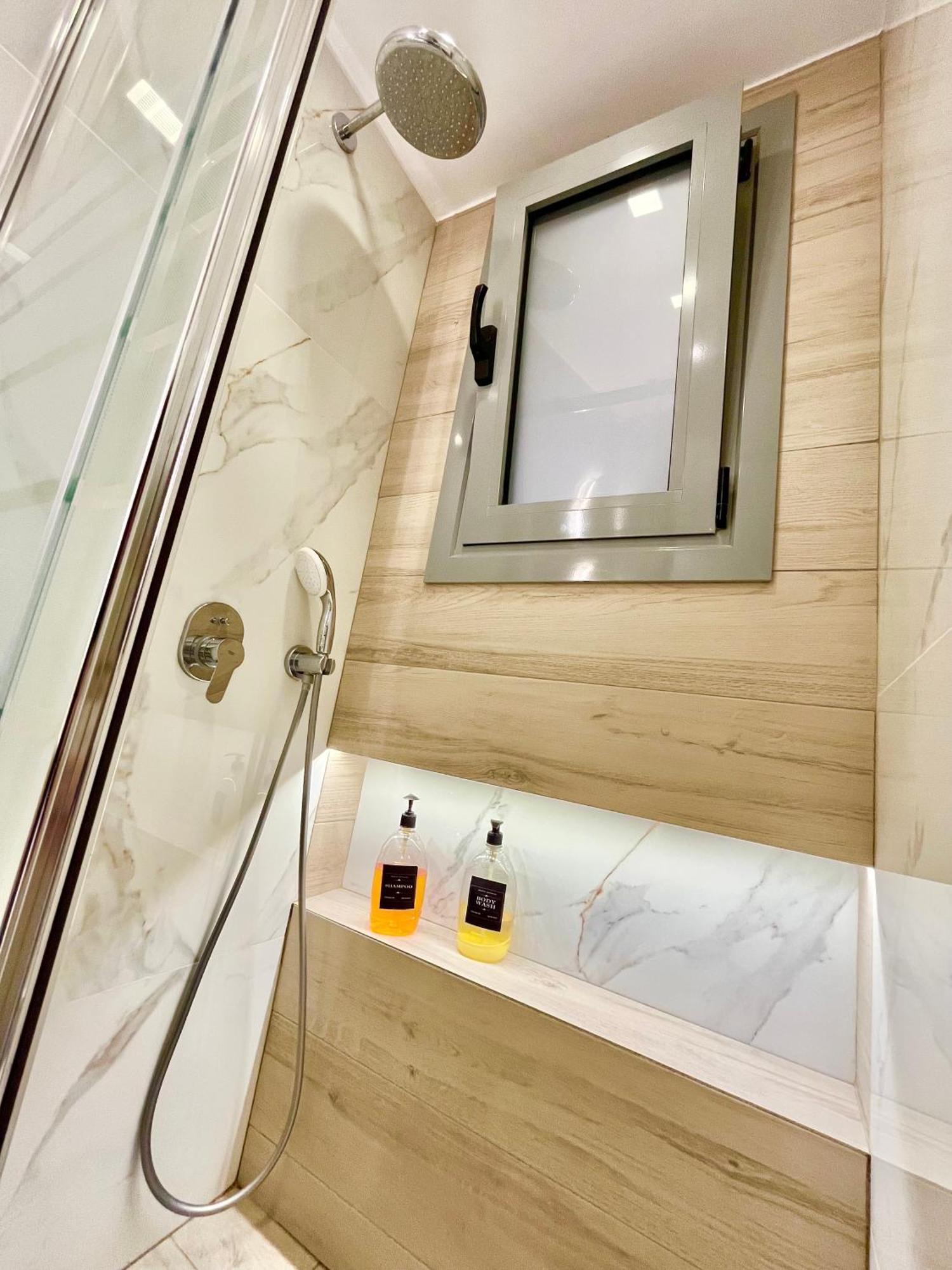 לוטראקי Blueline Apartment 2 מראה חיצוני תמונה