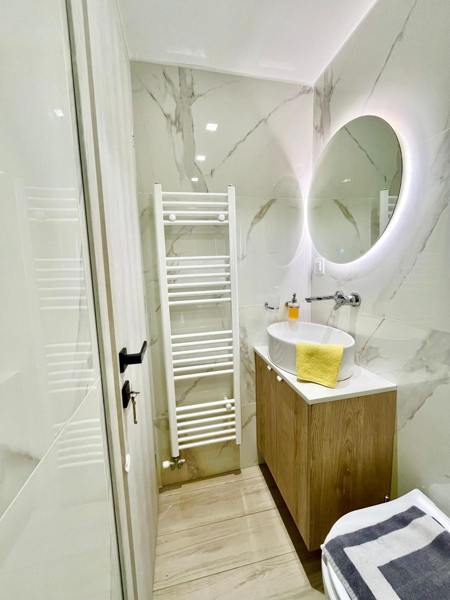 לוטראקי Blueline Apartment 2 מראה חיצוני תמונה